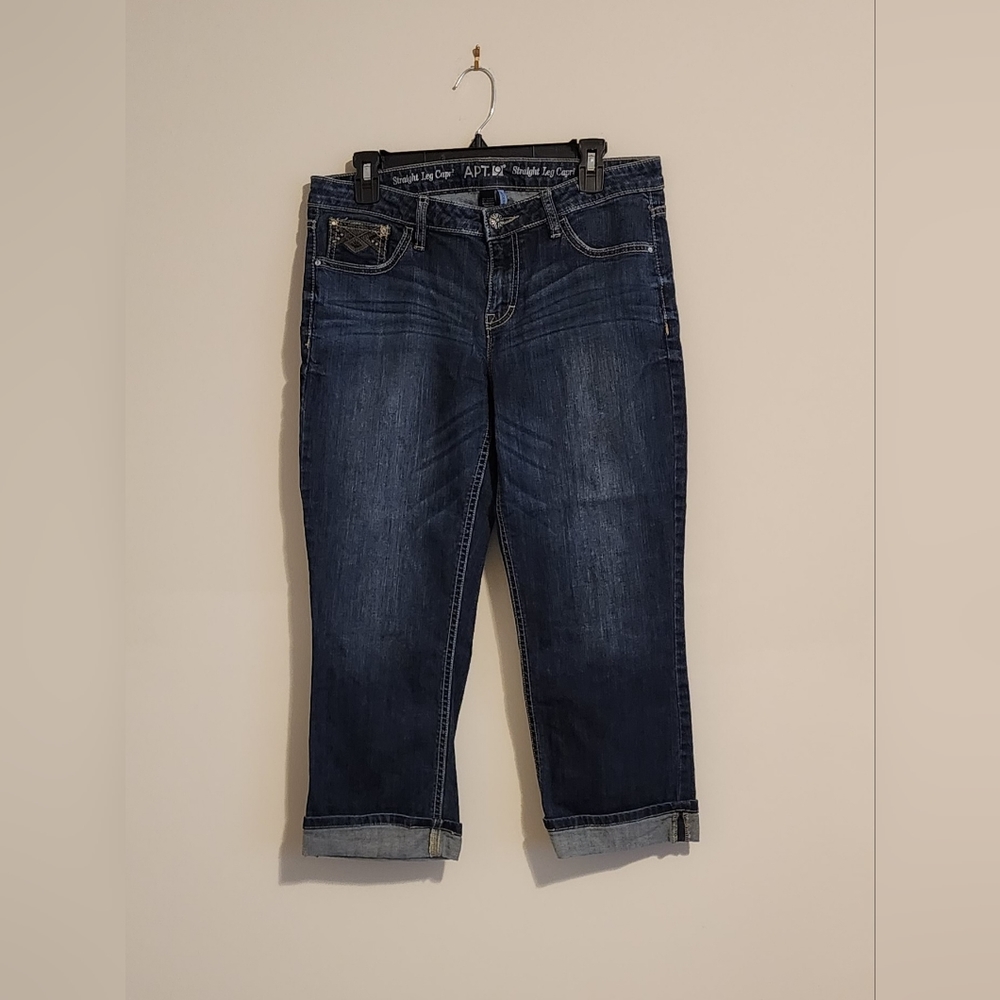 APT.9 Studded & Stitched Straight Leg Capri